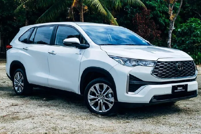 Toyota Innova 2023 Ra Mắt: Giá Lăn Bánh 706 Triệu Cho Một Chiếc MPV? 7 Khung gầm mới giúp xe rộng hơn đáng kể