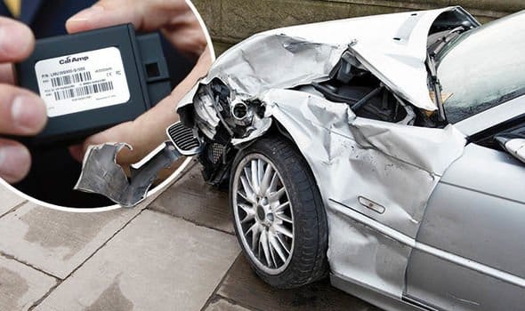 Cách sử dụng hộp đen ô tô