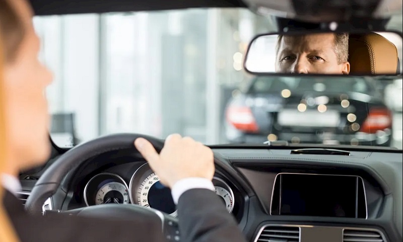 Những câu hỏi thường gặp về cách đánh lái khi lùi xe