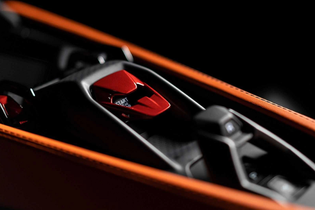 Siêu Xe Hybrid Lamborghini Cháy Hàng Tới 2025 Ngay Sau Khi Ra Mắt 14 thiết kế theo triết lý "feel like a pilot"