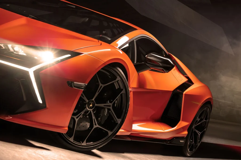 Siêu Xe Hybrid Lamborghini Cháy Hàng Tới 2025 Ngay Sau Khi Ra Mắt 7 sieu xe Hybrid Lamborghini 7