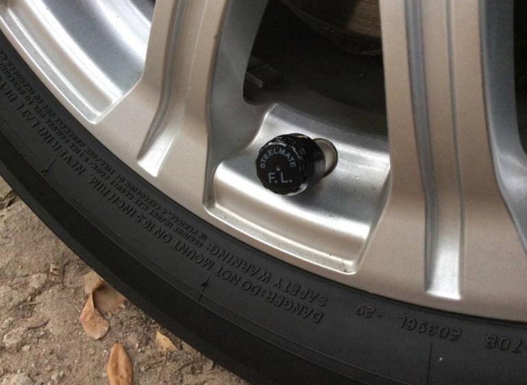 Cảm biến áp suất gắn ngoài