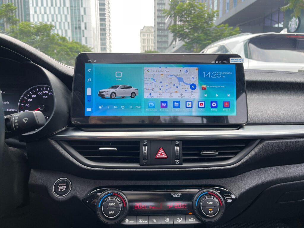 Mẫu màn android ô tô Bravigo
