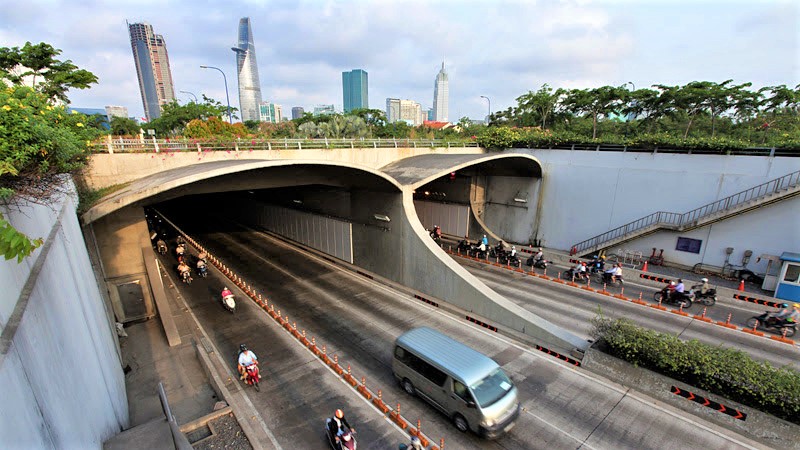 Hầm đường bộ