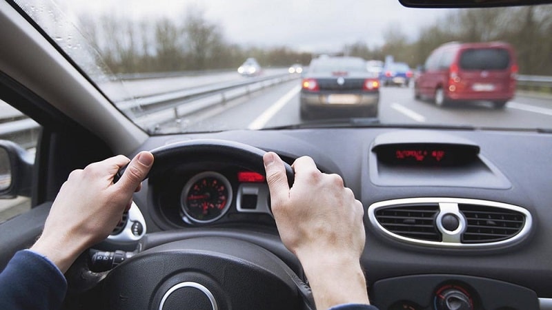 Hướng dẫn lái xe ô tô chạy đường trường