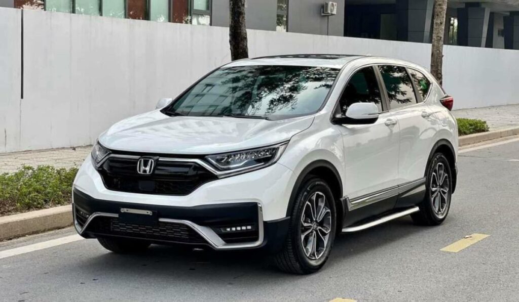 TOP 10 Mẫu Xe Ô Tô Dưới 1 Tỷ Đáng Mua Nhất Hiện Nay 2023 3 Honda CR-V