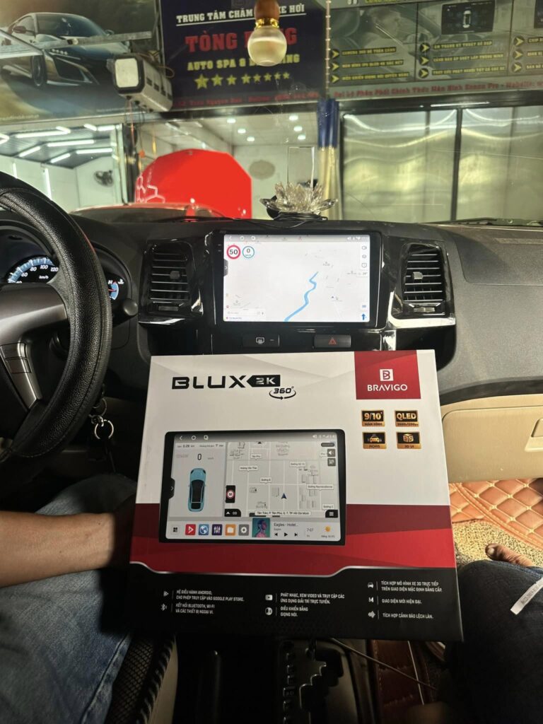 màn hình trên Toyota Fortuner