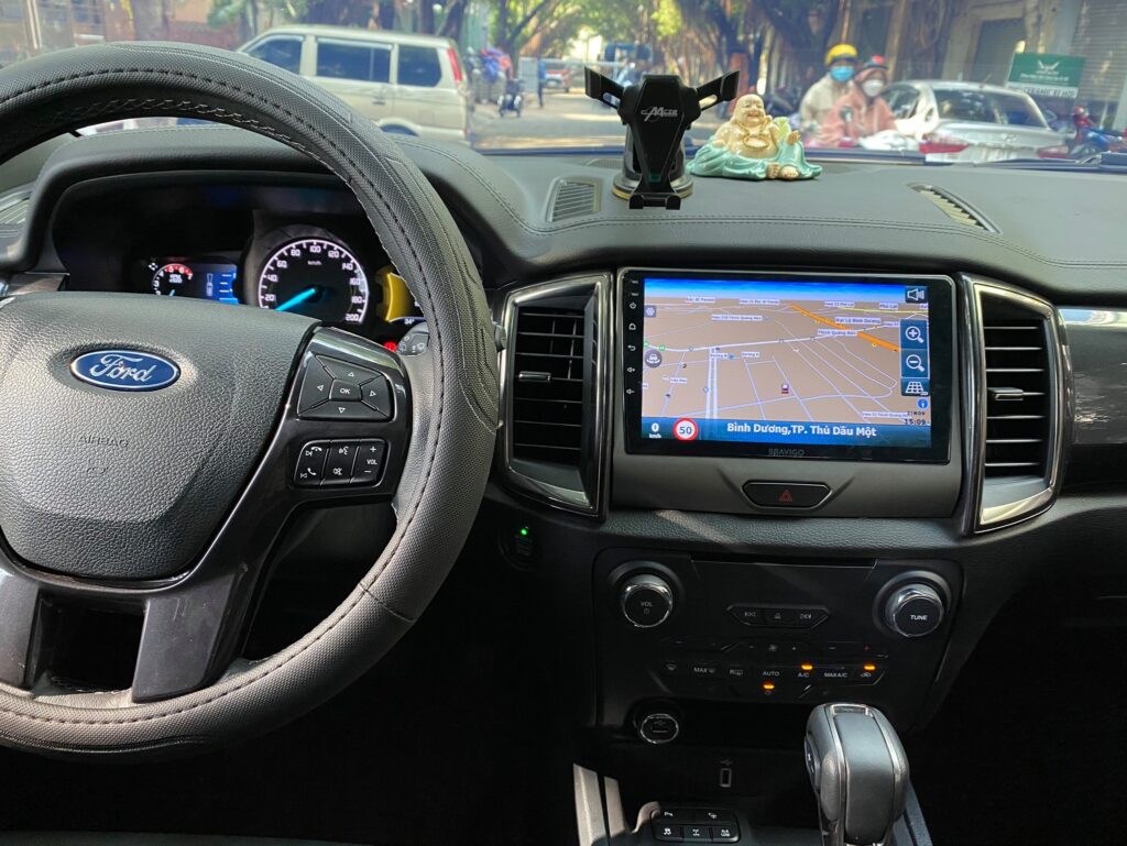 chọn màn hình android Ford Everest
