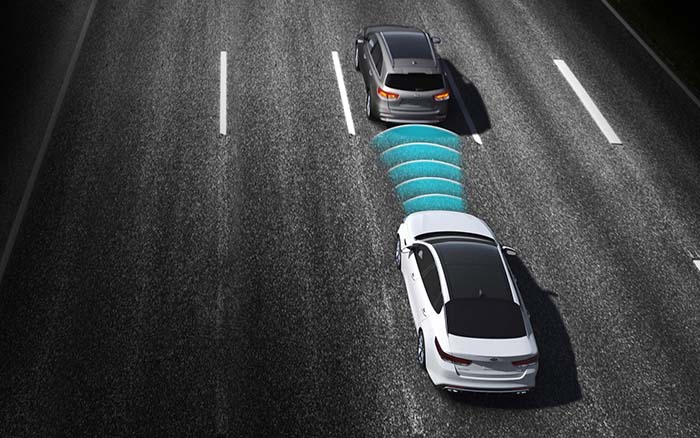 Cảm Biến Va Chạm Trên Ô Tô Là Gì? Giảm Thiểu Tai Nạn Khi Lái Xe 1 cam bien va cham 1