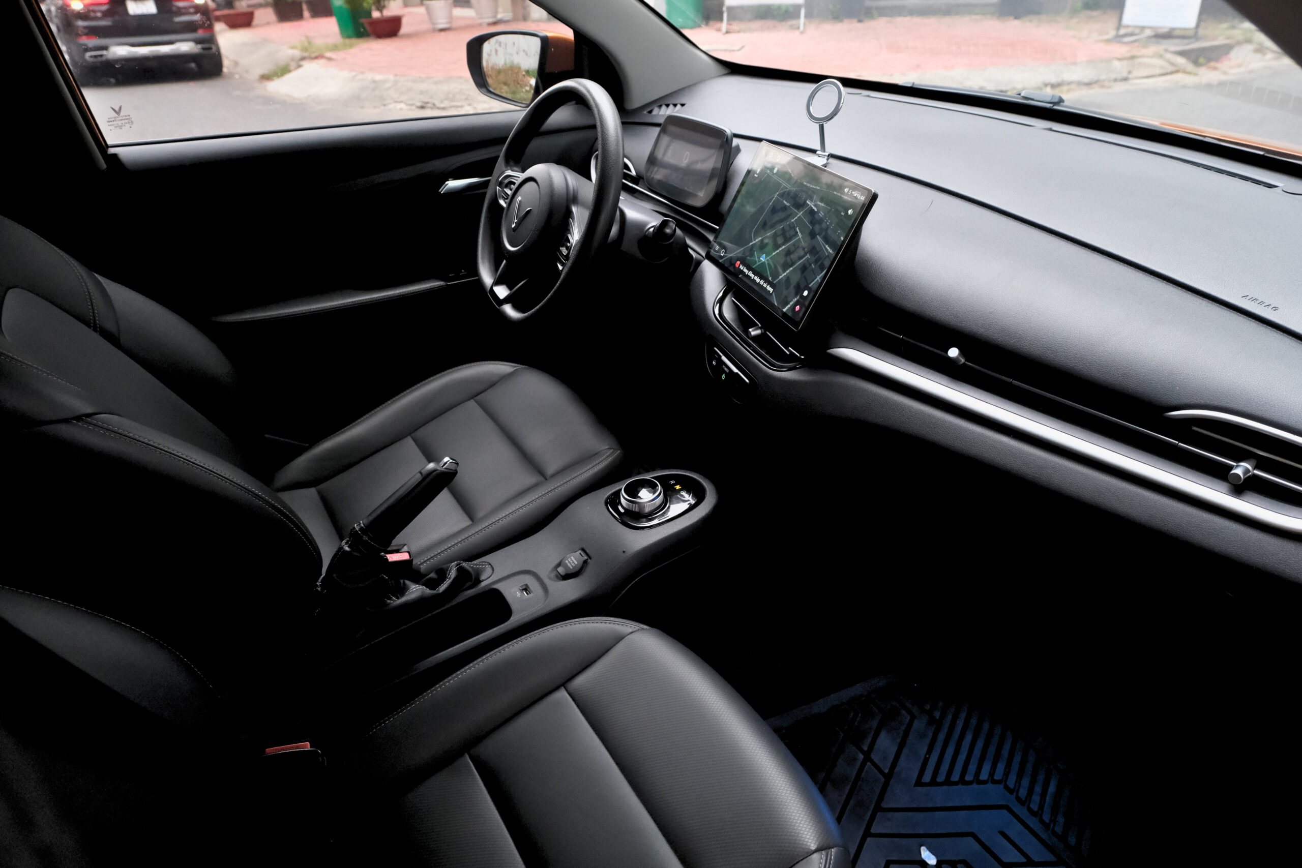 Top 3 màn hình Android VF5 tốt nhất hiện nay 6 2a862382-cfb3-493f-bde3-8a10c3c5a8c8